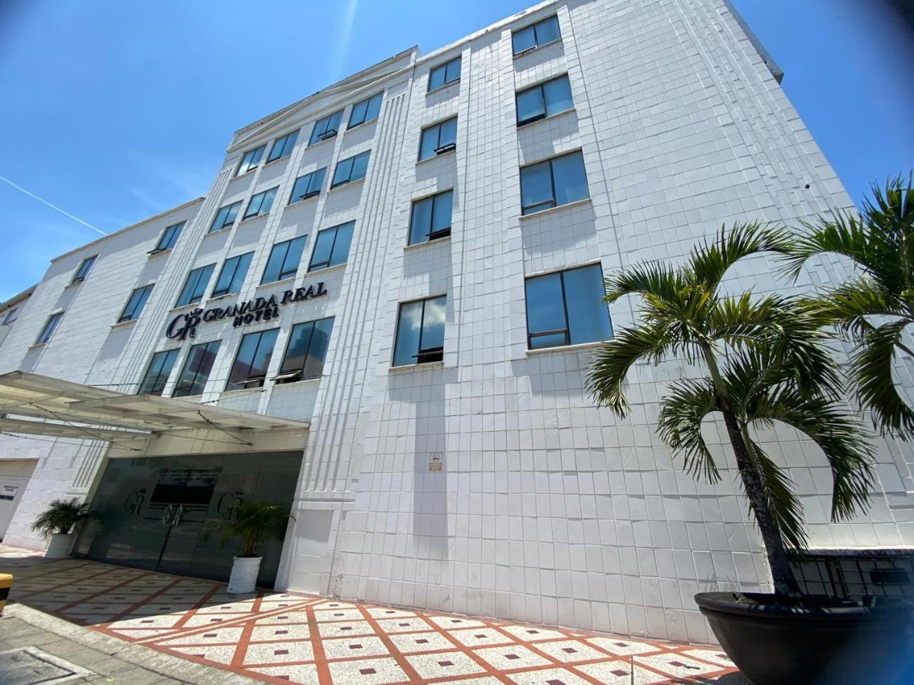 Tama Hotel Granada Real Cali Exterior foto