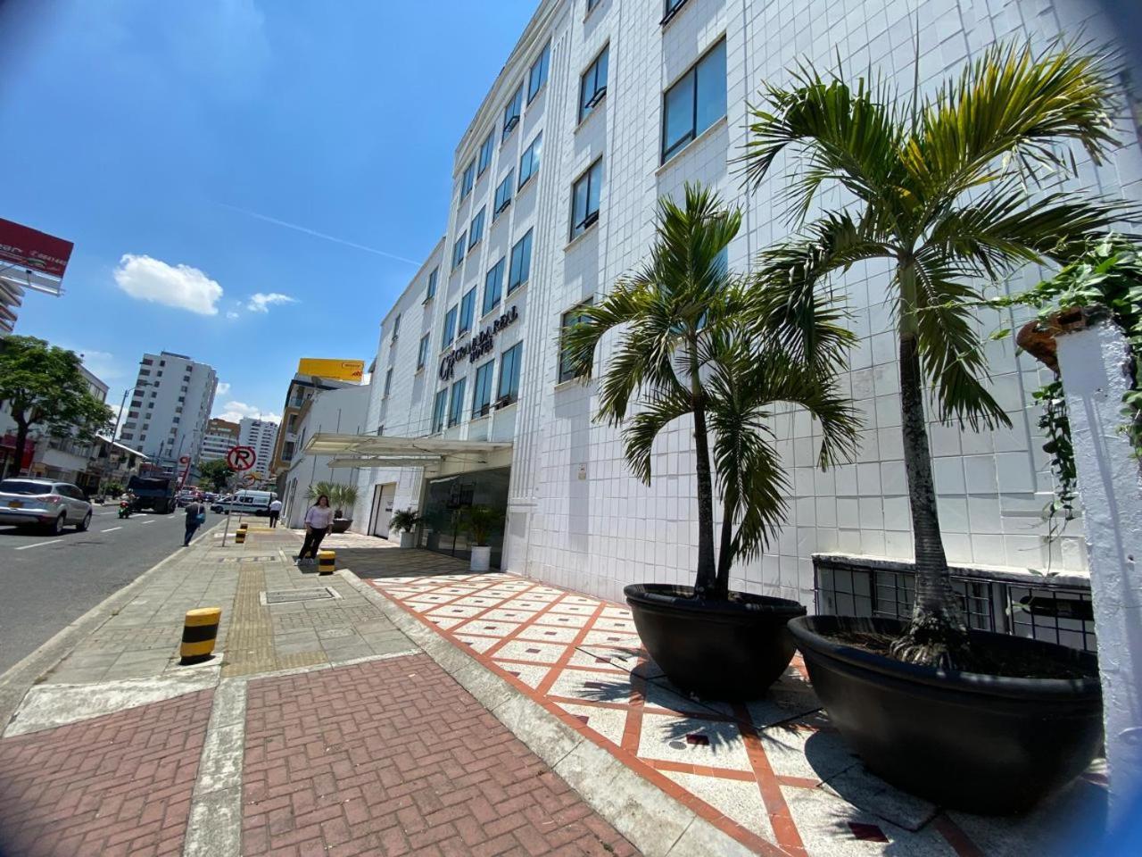 Tama Hotel Granada Real Cali Exterior foto